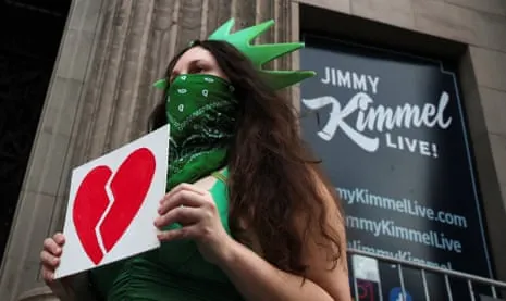 Trump Applauds Jimmy Kimmel Program Cancellation as Broadcasters Swap Broadcast with Charlie Kirk Tribute