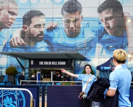 Man City Take On The Partenopei in European Clash