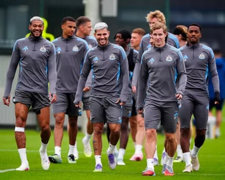 Eddie Howe Calls On Team to Prove They're Contenders Versus Barcelona