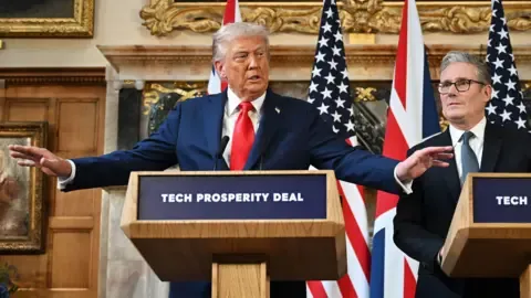 Donald Trump Suggests Keir Starmer Could Use Armed Forces to Control UK Frontiers