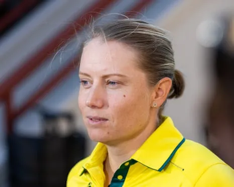 Australia's Female Cricket Team Experiences Unprecedented Heavy Loss to Indian Side