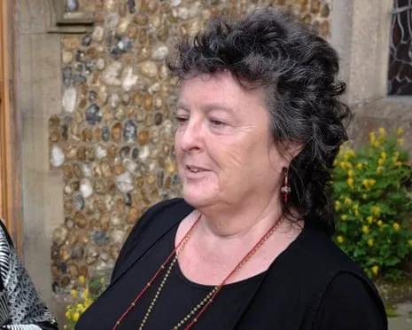 The Renowned Poet Pens Explosive Verse regarding Trump’s British Royal Tour