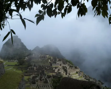 Rocks placed on Railway Lines Leave Hundreds of Visitors en route to Machu Picchu